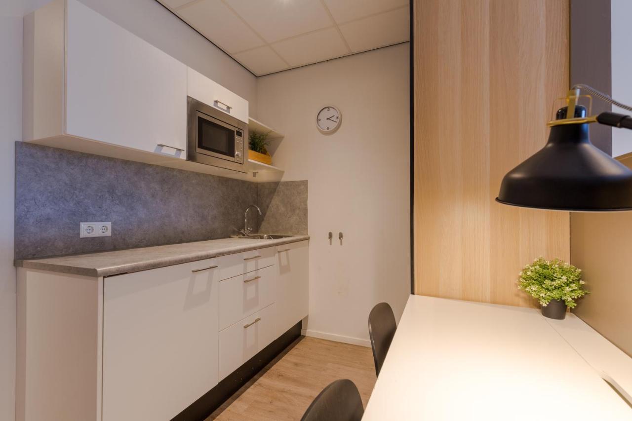 Amrath Apart-Hotel Schiphol Badhoevedorp Esterno foto