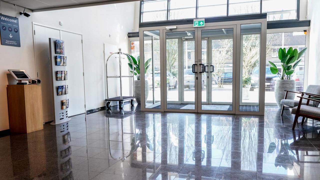 Amrath Apart-Hotel Schiphol Badhoevedorp Esterno foto